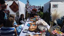 Варенье из роз назвали лучшим на фестивале "Мост дружбы" в Исетском районе