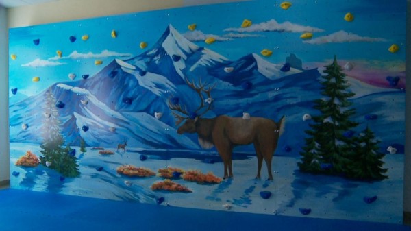 Новую гимназию в микрорайоне Ямальский-2 Тюмени оформили по дизайнерскому проекту