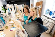 Московская студия рисования при поддержке СИБУРа провела интенсив для художников в Тобольске