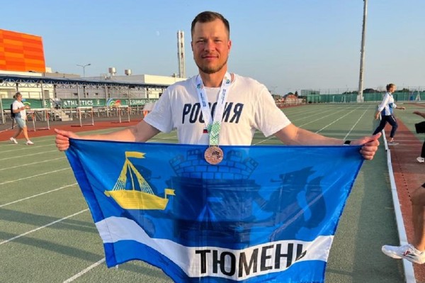 Тюменский легкоатлет завоевал бронзу Международных летних игр сурдлимпийцев