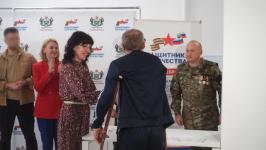 Пятнадцать удостоверений ветеранов боевых действий вручили участникам СВО в Тюмени