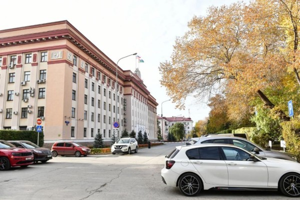 Фуат Сайфитдинов: экономика Тюменской области уверенно наращивает темпы