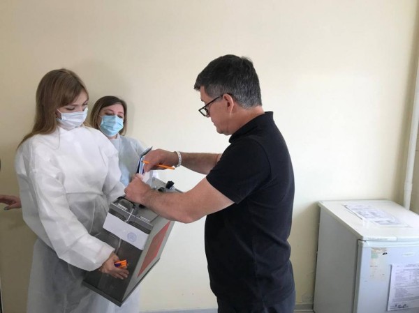 В больницах Тюменской области голосование проходит в палатах