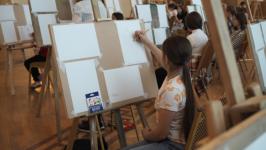 Новый сезон во Дворце культуры "Нефтяник" открыли с шествием и большим концертом Новый сезон во Дворце культуры "Нефтяник" открыли с шествием и большим концертом