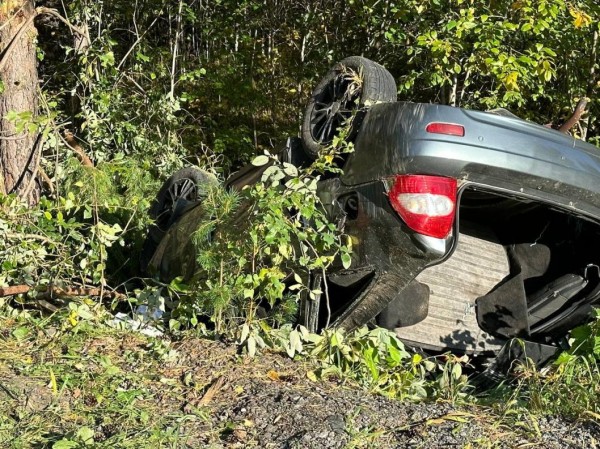 В Нижнетавдинском районе водитель на "Ладе Приоре" вылетел с трассы и погиб 