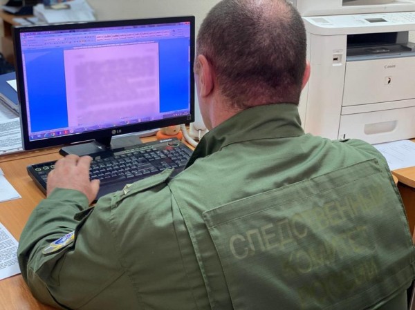 В Тюмени в багажнике автомобиля нашли тело мужчины