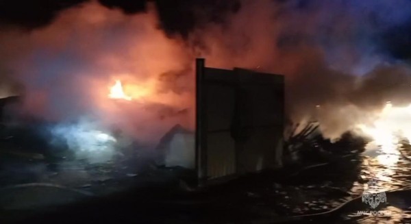 Женщина погибла при ночном пожаре в Тюменской области