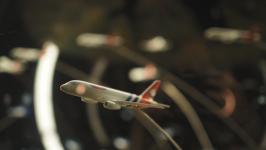 Ямал в стеклянных шарах представили на выставке в Тюмени Ямал в стеклянных шарах представили на выставке в Тюмени