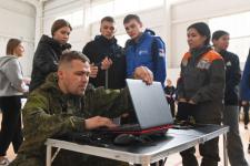 Тюменские студенты ликвидировали последствия пожара и ДТП в "Ребячьей республике" Тюменские студенты ликвидировали последствия пожара и ДТП в "Ребячьей республике"