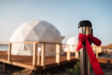 Первый в Тюменской области купольный отель открыли на берегу озера Сингуль 
