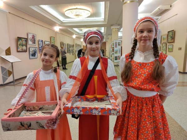 В Тюмени наградили победителей конкурса детских рисунков ко Дню Сибири