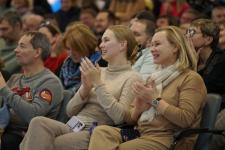 Тюменская команда КВН "Союз" представила лучшие номера на выставке "Россия" Тюменская команда КВН "Союз" представила лучшие номера на выставке "Россия"