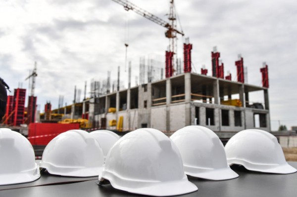 Якушев: УФО остается одним из лидеров строительной отрасли в России Якушев: УФО остается одним из лидеров строительной отрасли в России