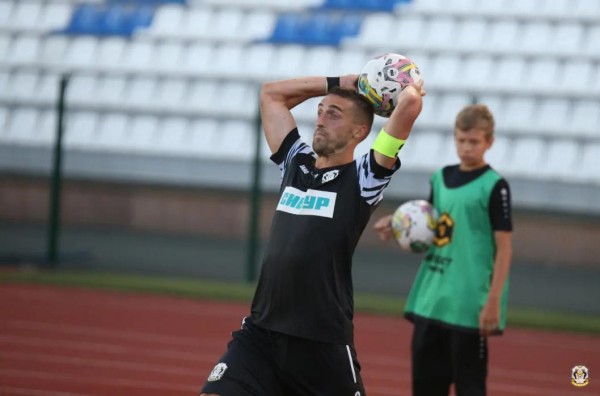 ФК "Тюмень" примет гостей из Саратова на стадионе "Геолог"