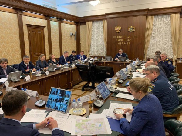 Губернатор Тюменской области поручил сформировать план обеспечения безопасности электроснабжения в регионе