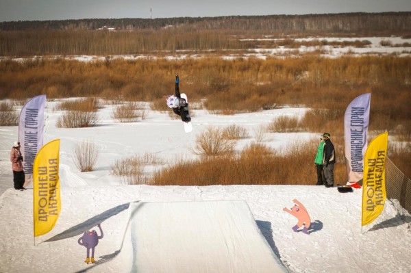 Тюменские сноубордисты посоревнуются в прыжках с трамплина