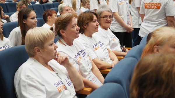 Более семи тысяч волонтеров входят в штаб-квартиру серебряного добровольчества Тюменской области