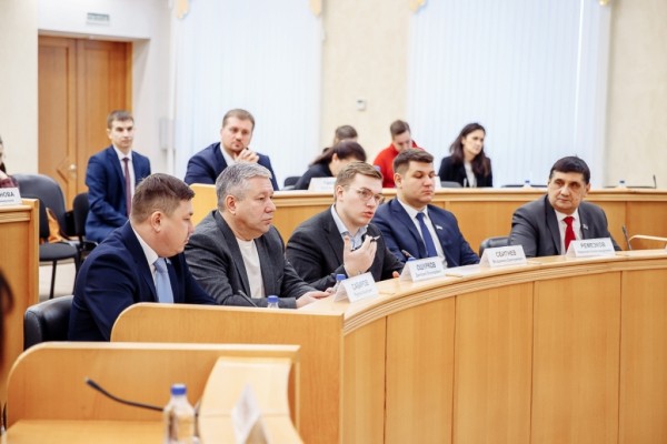 Закрыть дефицит мест в детских садах может перераспределение дошкольников из новых районов Тюмени в центральные