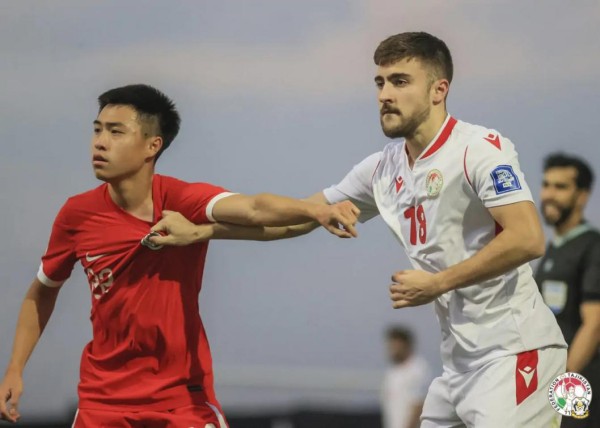 Футболист "Тюмени" сыграет в Катаре Футболист "Тюмени" сыграет в Катаре