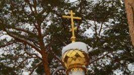 В Тюневском сельском поселении плетут маскировочные сети и собирают теплую одежду для бойцов