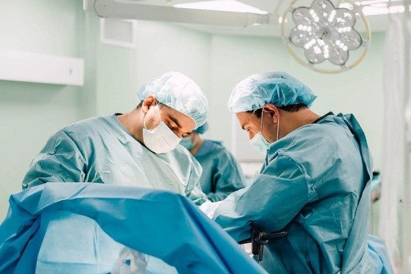 Тюменские онкологи спасли от рака пожилого оренбуржца Тюменские онкологи спасли от рака пожилого оренбуржца