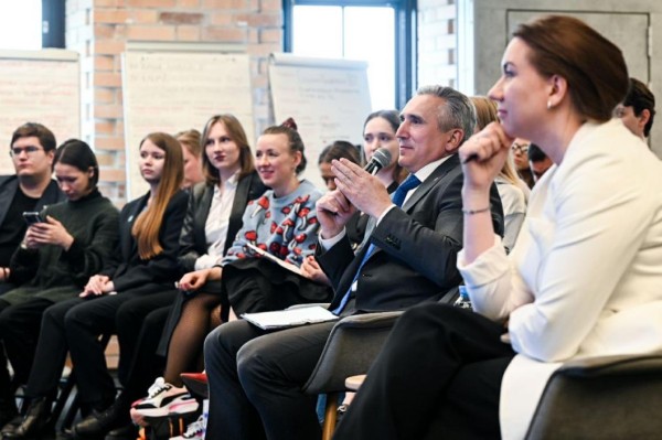 Дороги, кампус, ледовые катки и экспорт - в числе крупных проектов Тюменской области 2024 года