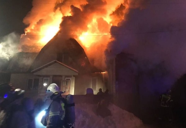 Один человек пострадал во время пожара в п. Боровский 