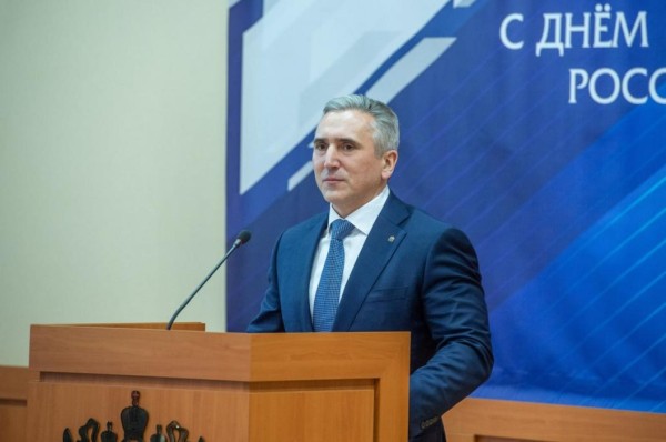 Александр Моор поздравил работников и ветеранов прокуратуры с профессиональным праздником 