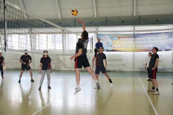 Около 300 участников из 13 университетов Урала и Сибири встретятся на&nbsp;спартакиаде преподавателей в Тюмени