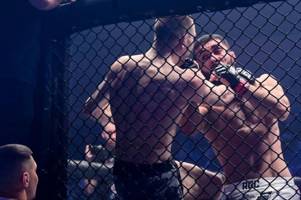 Тюменские бойцы одержали пять побед на турнире RCC 18