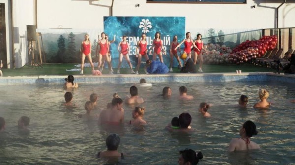 Александр Моор объяснил рост цен на услуги термальных источников