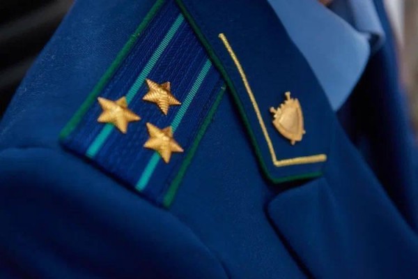 Двое тюменцев отправятся в колонию за распространение наркотиков Двое тюменцев отправятся в колонию за распространение наркотиков