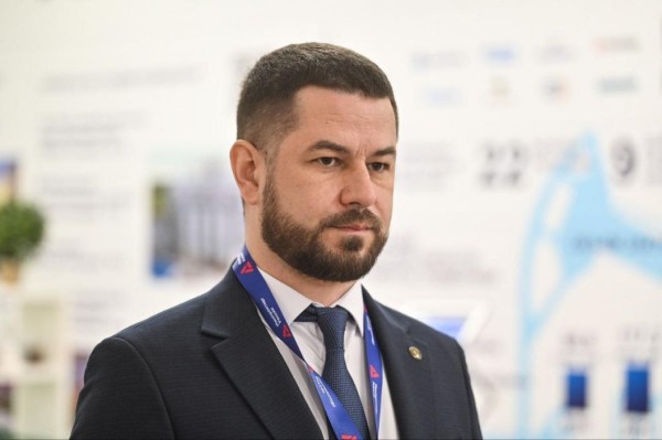 В Тюмени участникам форума Минпромторга РФ представили решение проблемы международных платежей