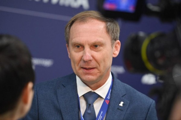 В Тюменской области 89 предприятий инвестируют более 740 млрд рублей в развитие промышленности 