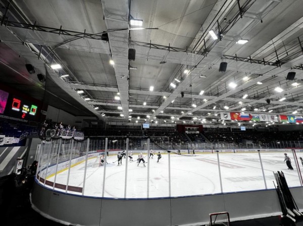 Тюменский "Рубин" выиграл первую встречу за выход в полуфинал плей-офф ВХЛ 