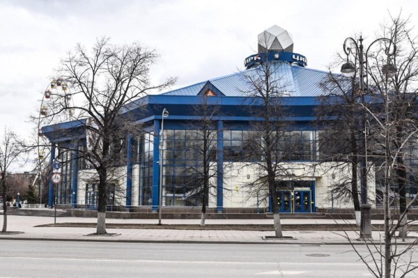 В Тюменском цирке провели открытую репетицию для подопечных фонда "Защитники Отечества" В Тюменском цирке провели открытую репетицию для подопечных фонда "Защитники Отечества"