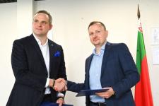 Соглашение о сотрудничестве по производству&nbsp;термобумаги заключили тюменцы с коллегами из Беларуси