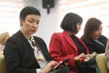 Об инновационных практиках поддержки семей рассказали детским омбудсменам в Тюмени