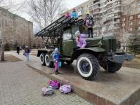 Память узников фашистских концлагерей почтили в сквере Победы в Тюмени