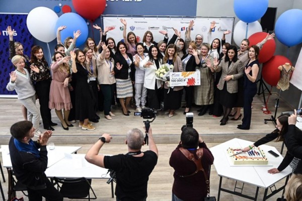 Многодетная мать из Тюмени выиграла грант 100 тысяч рублей на развитие бизнес-проекта