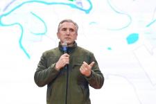Жители Ишима полтора часа общались с губернатором и полпредом по поводу подтоплений домов 