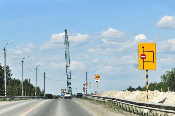 В Тюменской области из-за угрозы подтопления временно ограничили движение по пяти мостам 