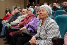 Жители Ишима полтора часа общались с губернатором и полпредом по поводу подтоплений домов 