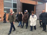 Тюменских депутатов познакомили с работой приюта для бесхозяйных животных