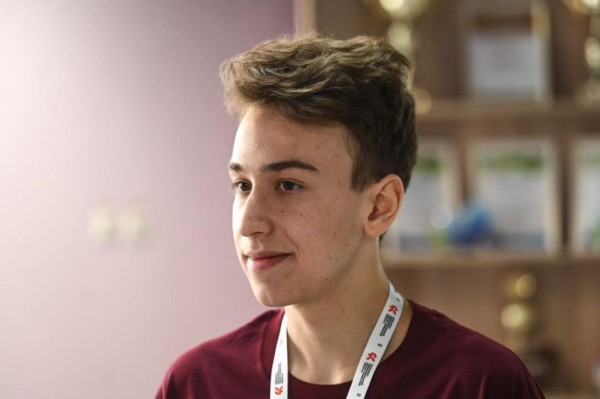 В Культурно-образовательном форуме Тюменской области участвуют 90 подростков