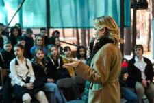 Мария Львова-Белова оценила важность открытия тюменского семейного центра для зависимых