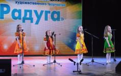 Три тысячи участников выступили на фестивале-конкурсе "Радуга" в Тюмени
