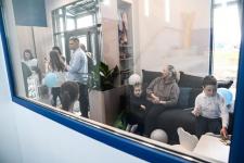 В Тюмени открыли первый бассейн с переливной системой для малышей