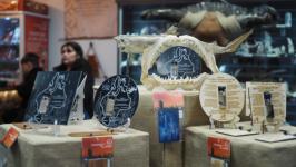 Линейку сувениров &ldquo;Капля древнего моря Тюмени&rdquo; презентовали в галерее &ldquo;Легенды Сибири&ldquo;