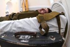 Тюменцам показали и рассказали, как в годы войны спасали раненых бойцов Тюменцам показали и рассказали, как в годы войны спасали раненых бойцов